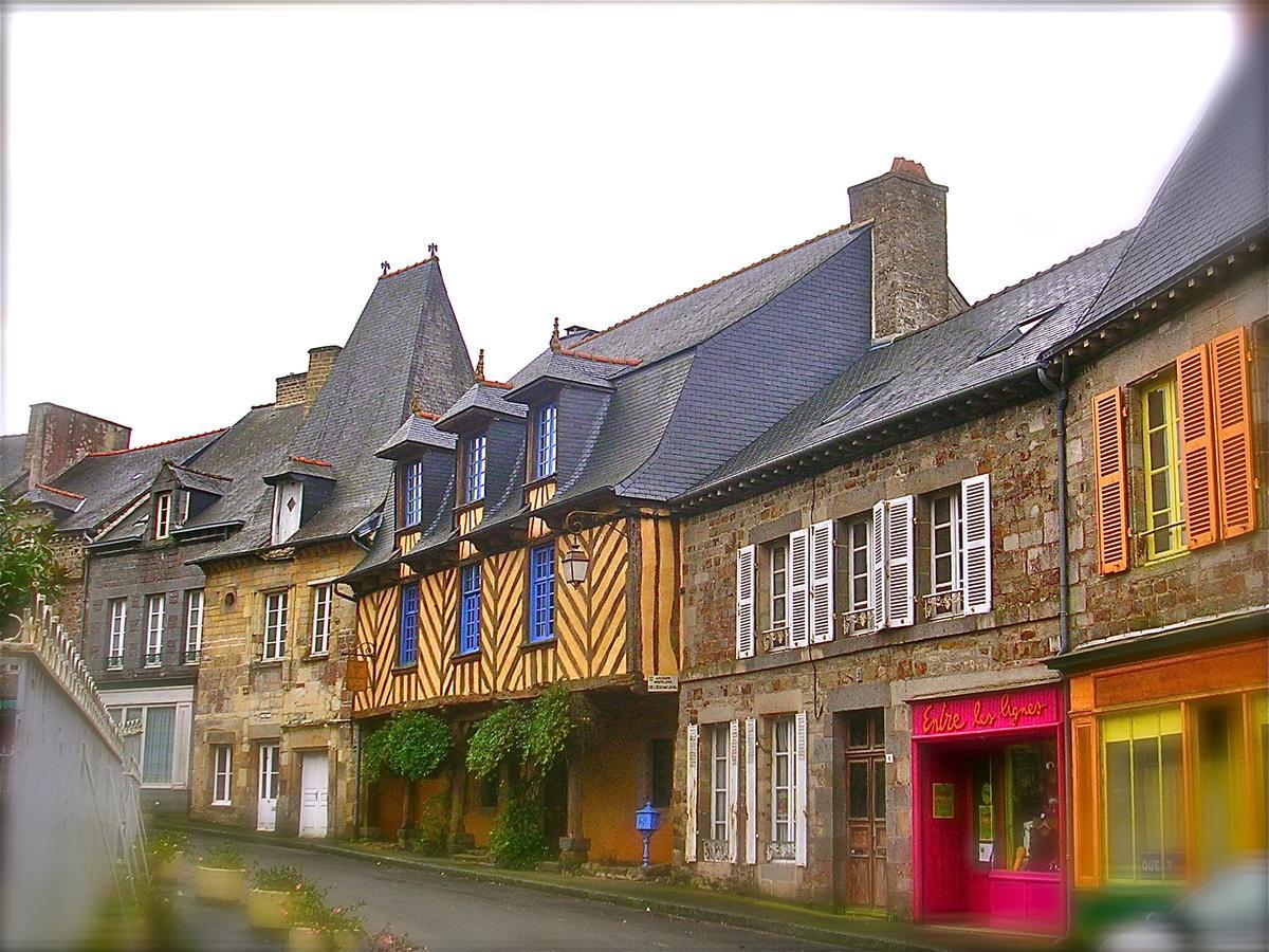 Logis De La Filanderie Bed & Breakfast Becherel Exterior photo
